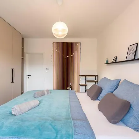 Slovakia Tranquil Haven Retreat Апартаменты *